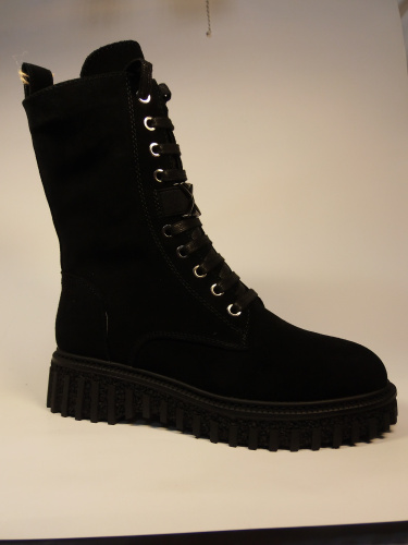 MADELLA  (п/сап.жен.,черн мол..шнур, зима)