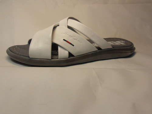 JONNY FIRE (сланцы. муж. белые, лето)