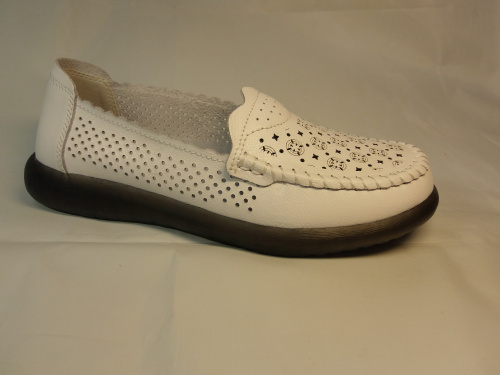 MADELLA  (туф.жен. белые, откр.лето)