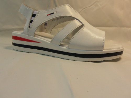 MADELLA  (туф.жен. бел.откр.лето)