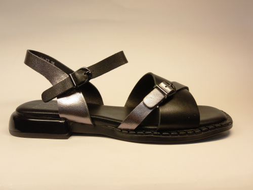 MADELLA  (т.жен. черн, открыт.лето)